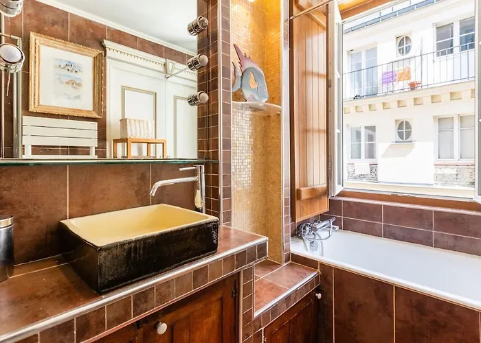 3p Baroque With Rooftop View Apartamento