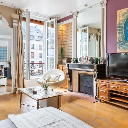 3p Baroque With Rooftop View Appartement *