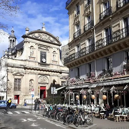 3p Baroque With Rooftop View Paris