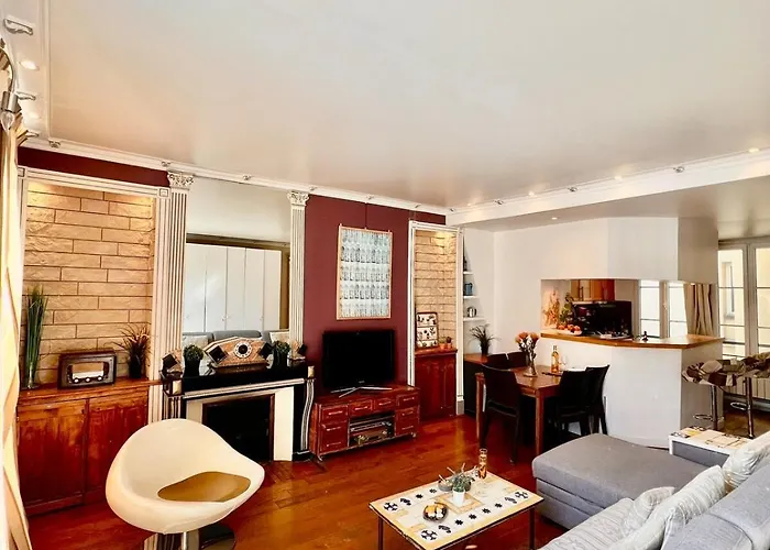 3p Baroque With Rooftop View