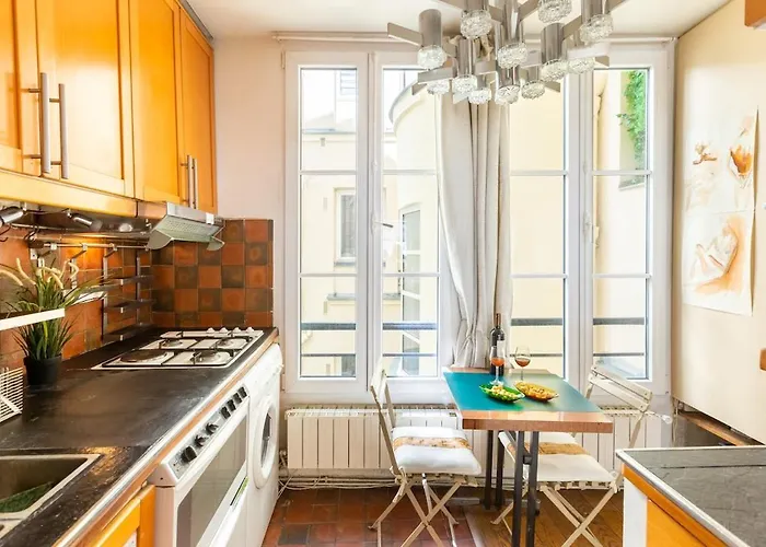 3p Baroque With Rooftop View Appartement