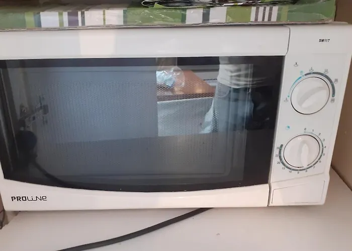 3p Baroque With Rooftop View Parijs