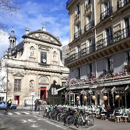 3p Baroque With Rooftop View Paris